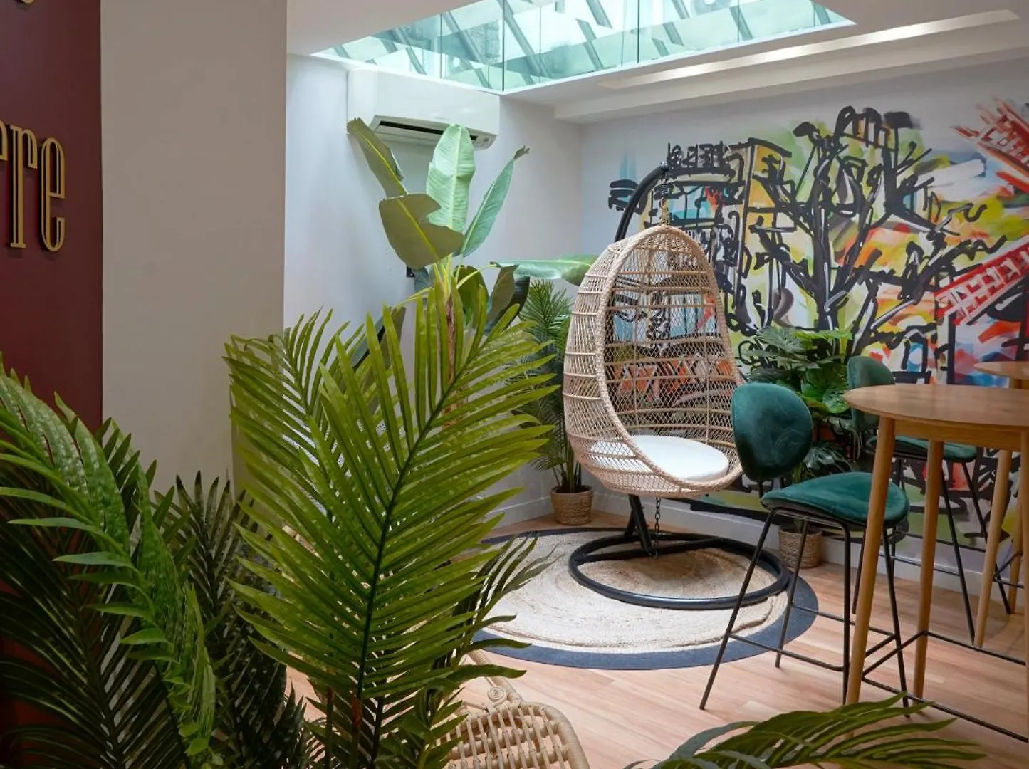 Hotel Le Montmartre Saint Pierre Paris
