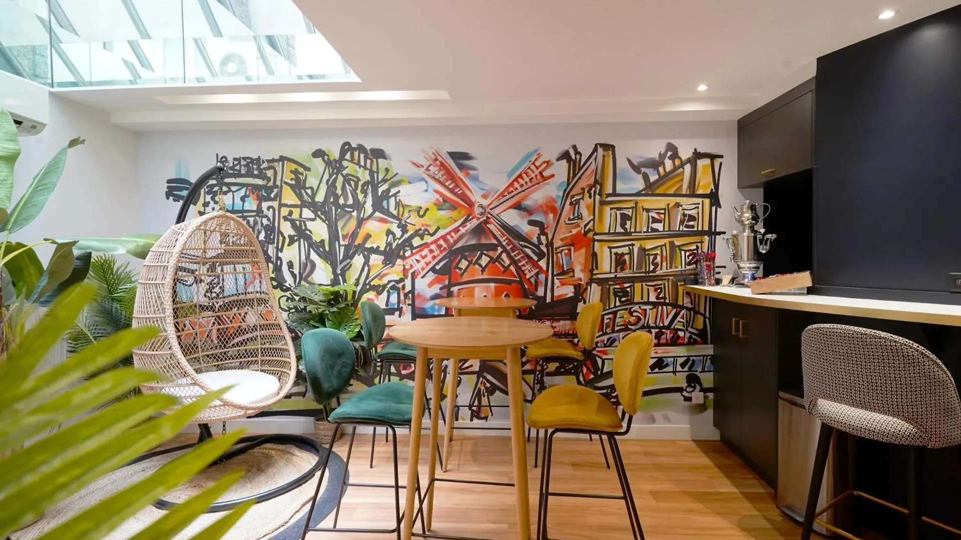 Hotel Le Montmartre Saint Pierre Paris